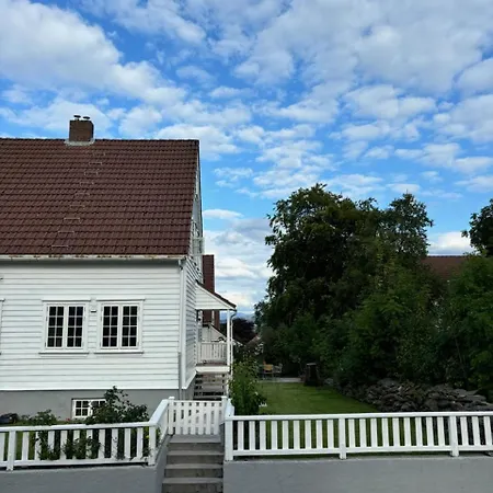 Koselig Hus Pa Valand * Stavanger